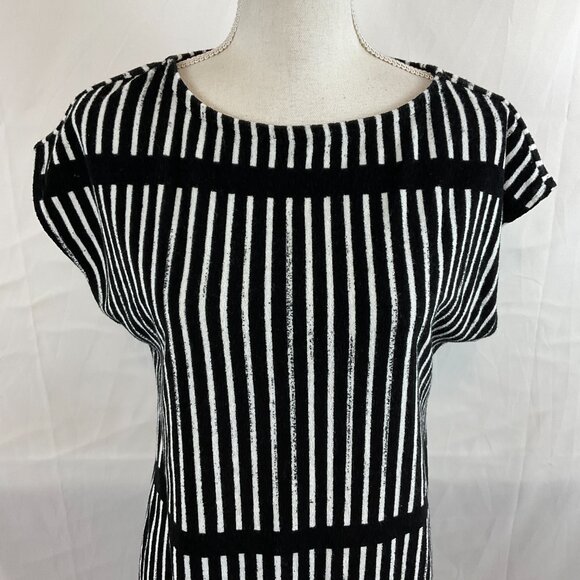 Marimekko for Target Cover-Up S Black White Stripe Velour - Picture 3 of 11
